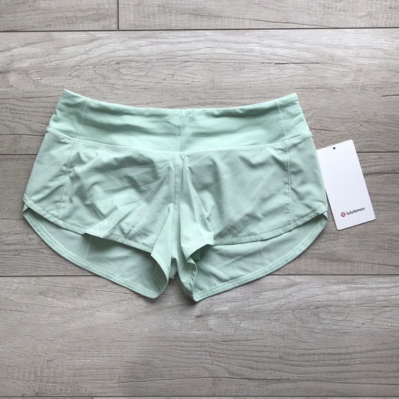 BNWT Lululemon Speed Up LR Short 2.5" Lined - Picture 1 of 4